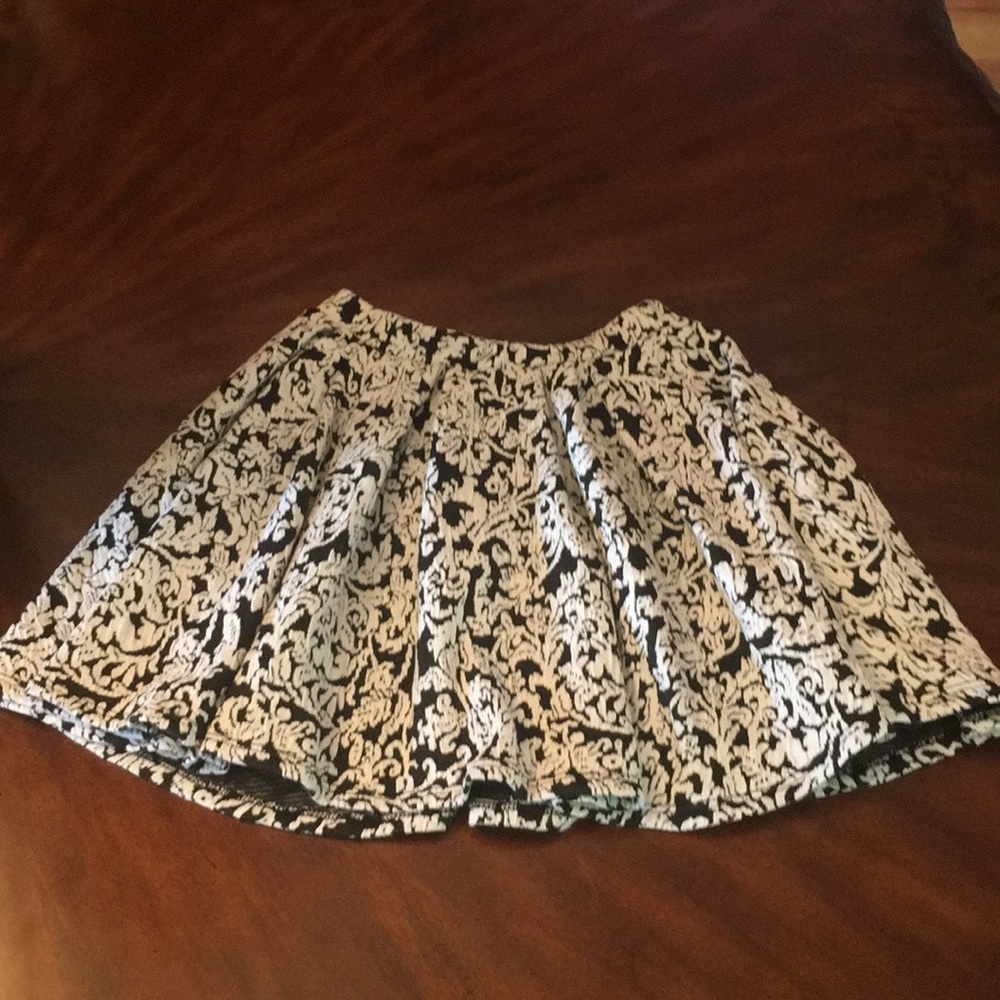 Black and white floral skirt
